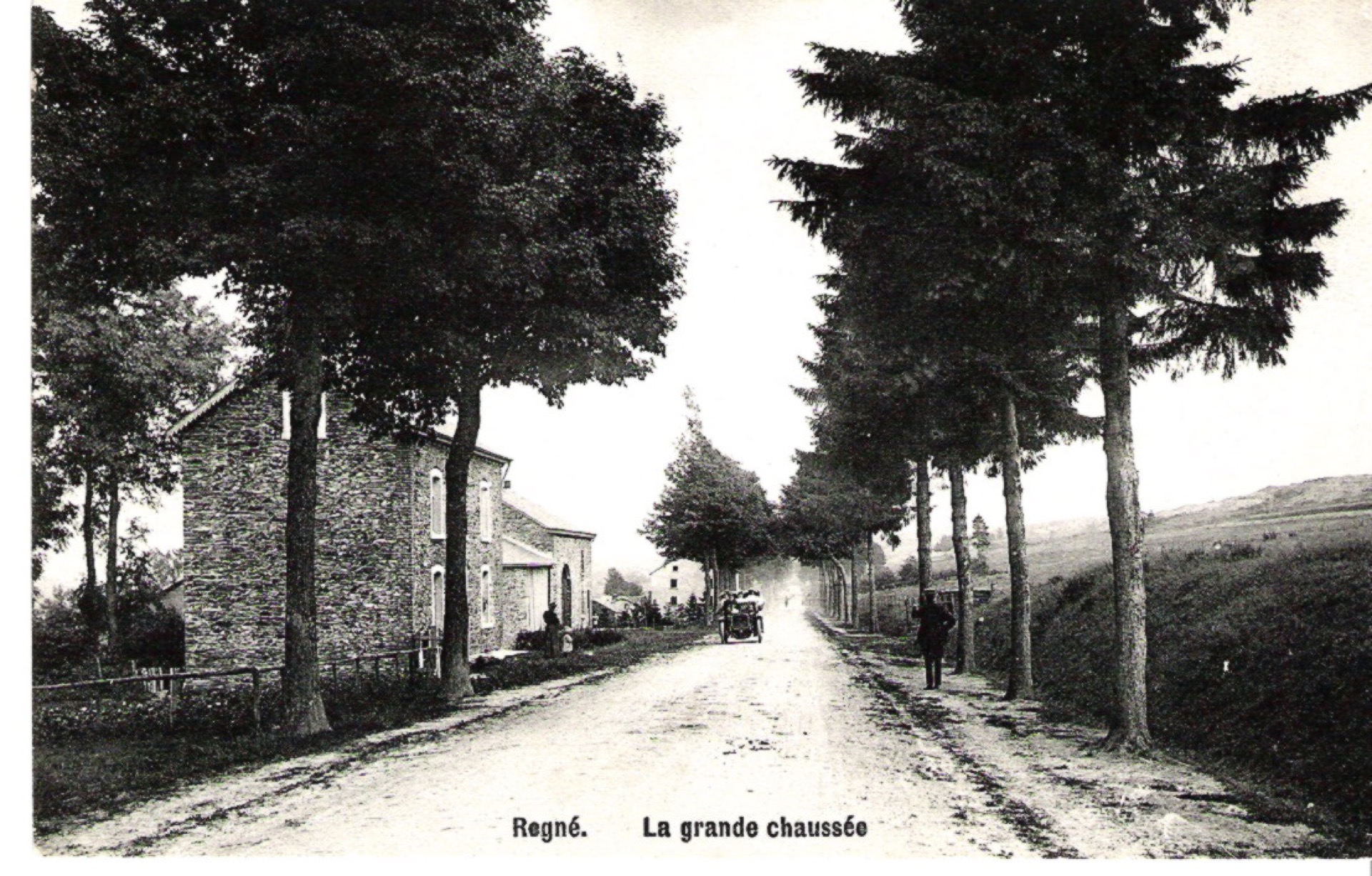 Grand route de Regné