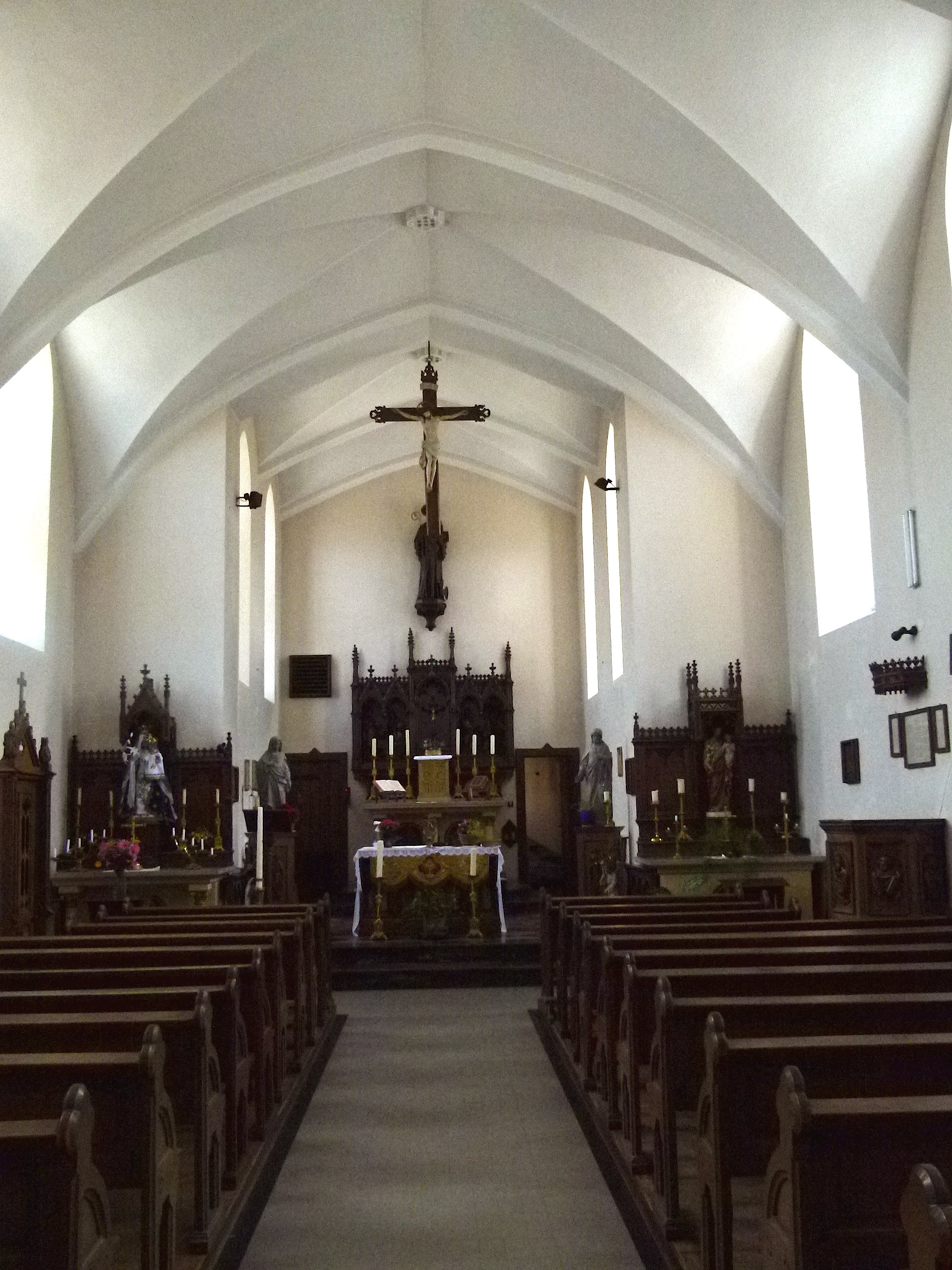 Intérieur de l'église aujourd'hui